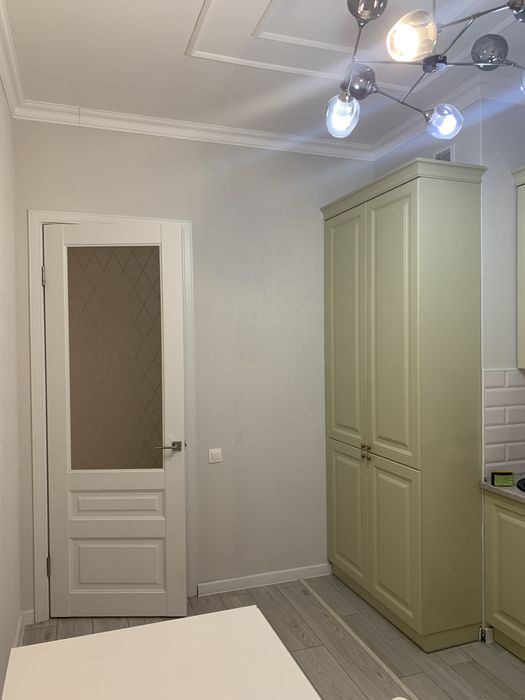 Поклейка обоев профессионально в сроки