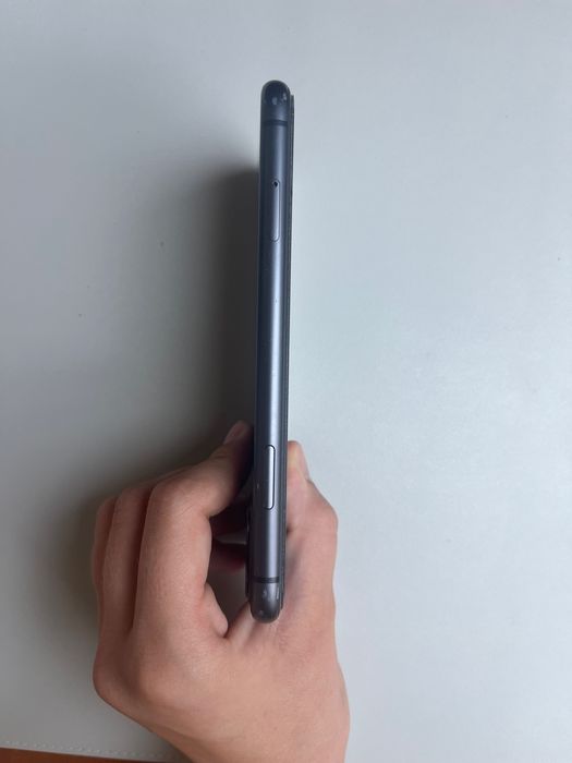 iPhone 11 82% батерия