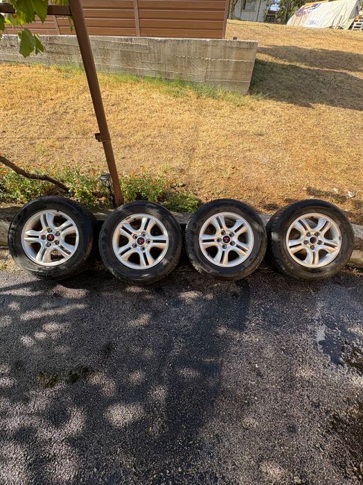 Джанти за Mitsubishi 16” 6.5J ET46 5x114.3 + гуми 215/65 R16 – комплект 4 бр.