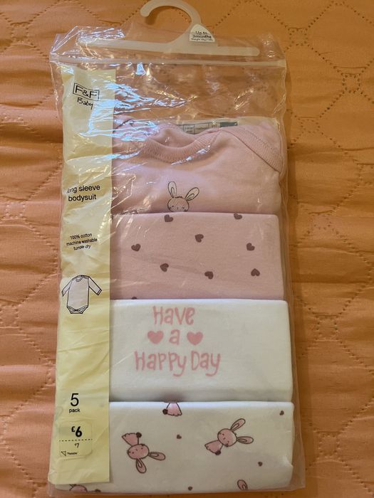 Детски дрехи-ромпър, боди, блуза, ръкавички 3-6 мес. Чисто нови