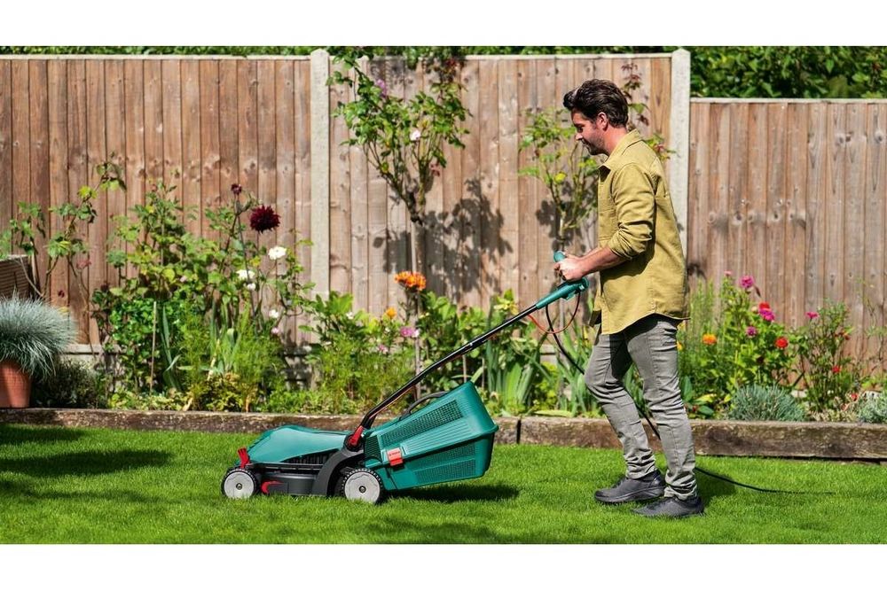 Электрическая газонокосилка Bosch ARM 34