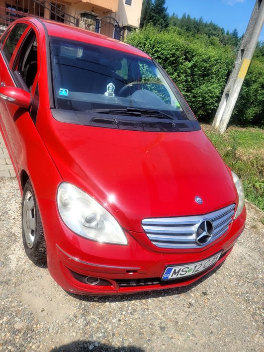 Mercedes B class, benzina și gpl
