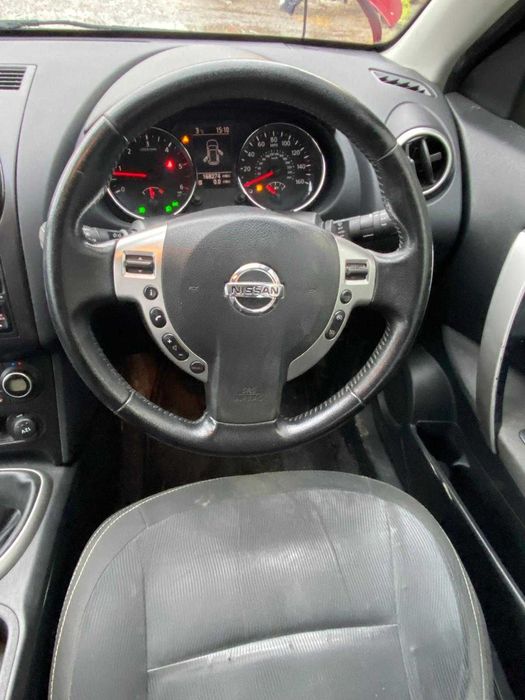 dezmembrez nissan qashqai 1.5dci e5/bara fata qashqai/far qashqai