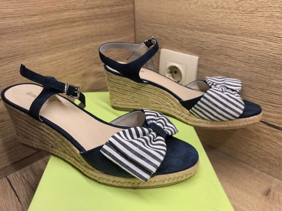 Дамски обувки размер 38