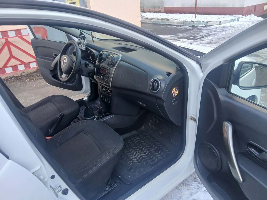 Dacia Logan 1.2 GPL Dotări full