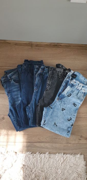 Дамски дънки 20 лв. броя