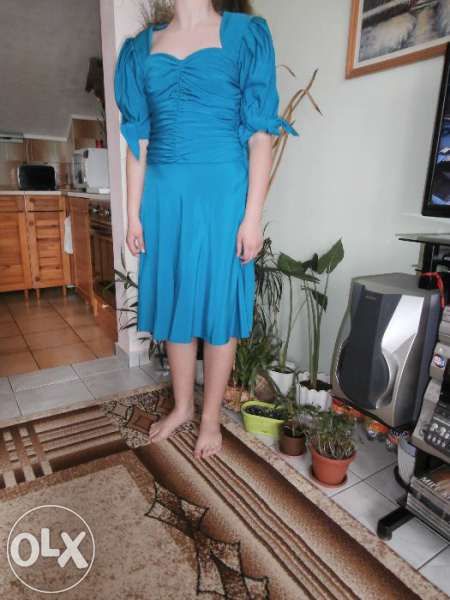 Продавам бална/официална рокля