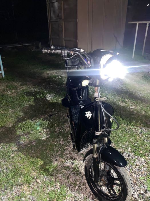 Скутер электра Марка:SAMRUK