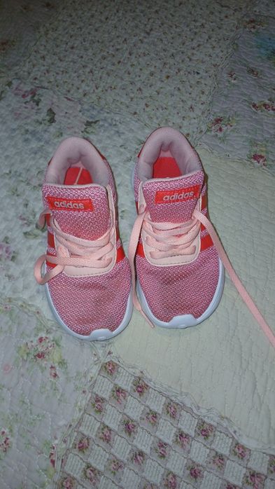 papuci nr 27 , sandale nr 29, adidaşi roz nr 28