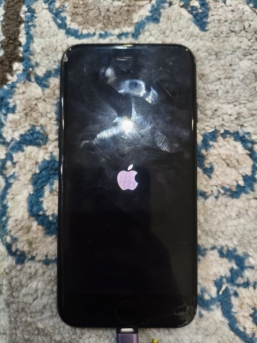 Iphone 7 продам.