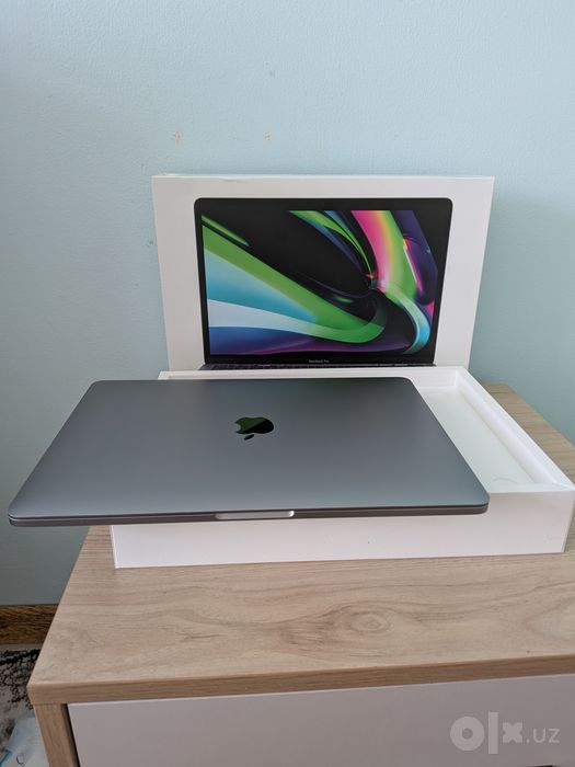 Macbook Pro 13 M2 8/512GB