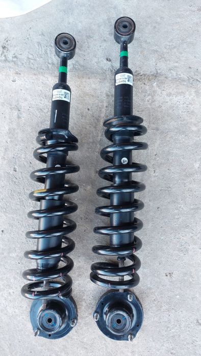 Bena Toyota Hilux Originale Nou Bara Fata Stopuri