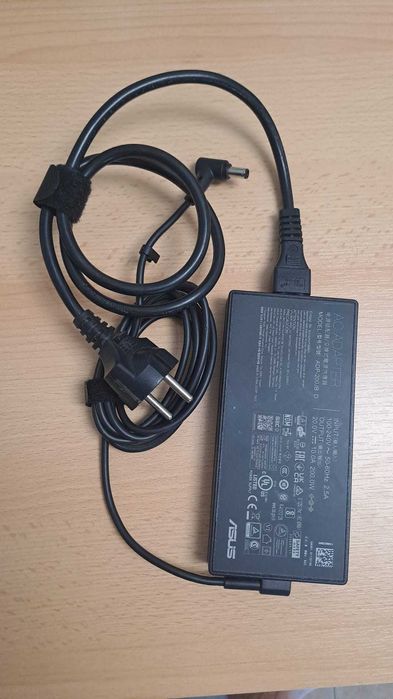 Laptop Asus model FA507R