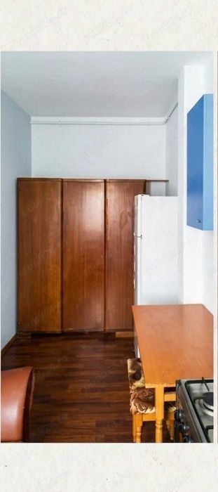 Berceni, proprietar ,inchiriez garsoniera metrou Dimitrie Leonida