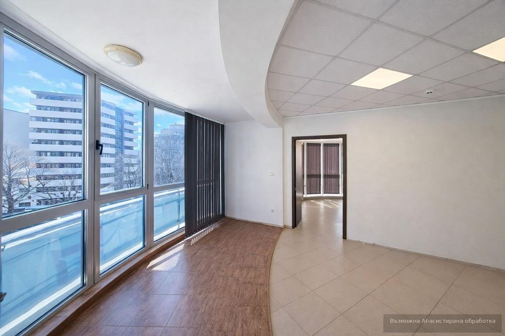 Дава се под наем Офис в Варна, Лятно кино Тракия - 150 кв.м за 1097.01 € - Снимка #2