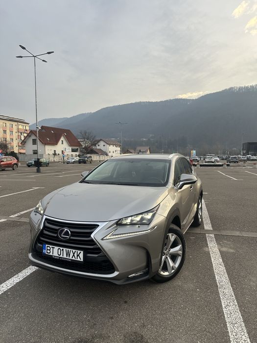 Lexus seria NX 300h AWD Luxury Line