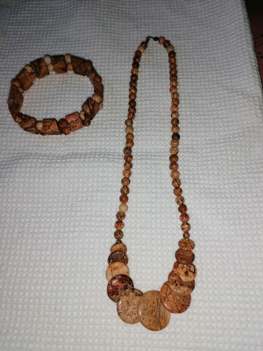 Дамски накити, колиета, гривни