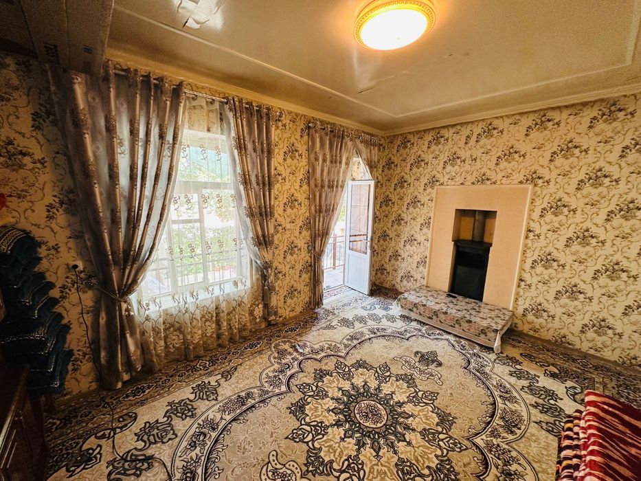 Srochno Sotiladi. 3 sotik 3 xona uyi bor qoshimcha 1 sotik bor