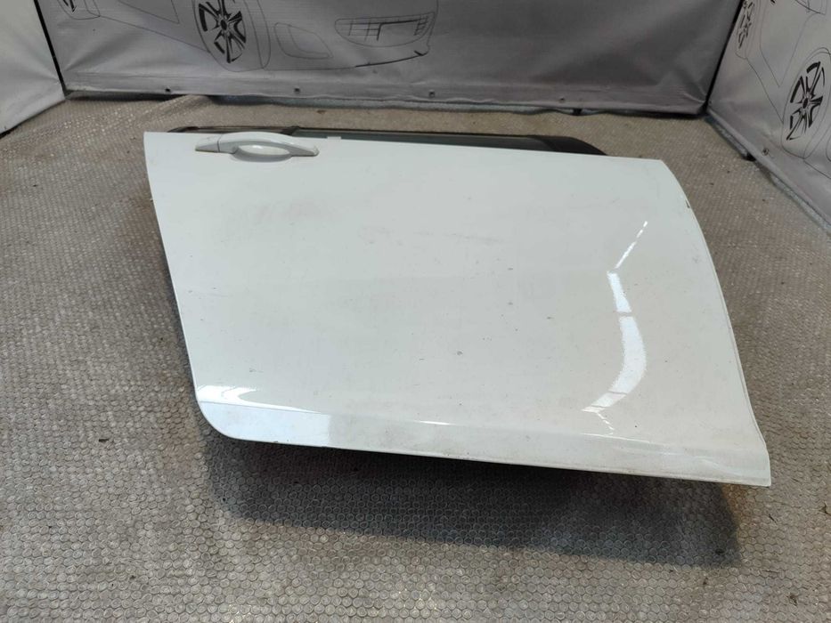 Ușă Spate Dreaptă Chevrolet Cruze Hatchback Alb Cod OEM 95987764 2013 / [2009-2016] / (1D)
