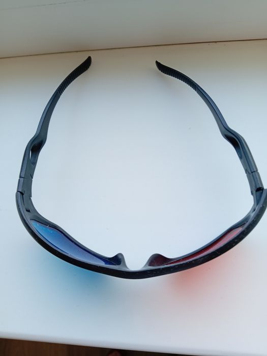 Очки 3D для телевизора.