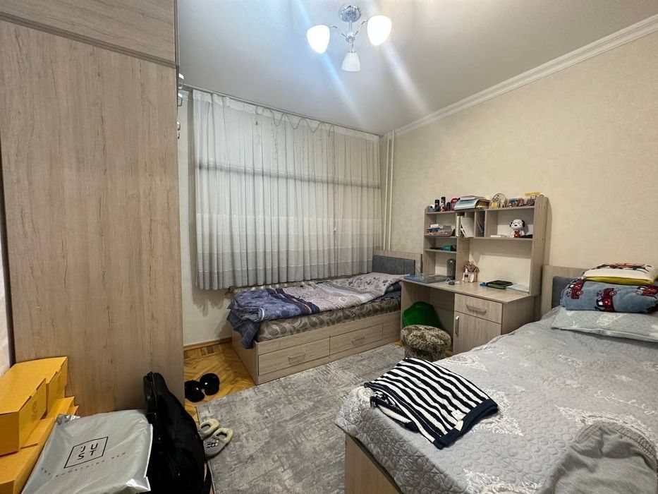 ПРОДАЁТСЯ 4/4/9 Паркентский Банковский дом