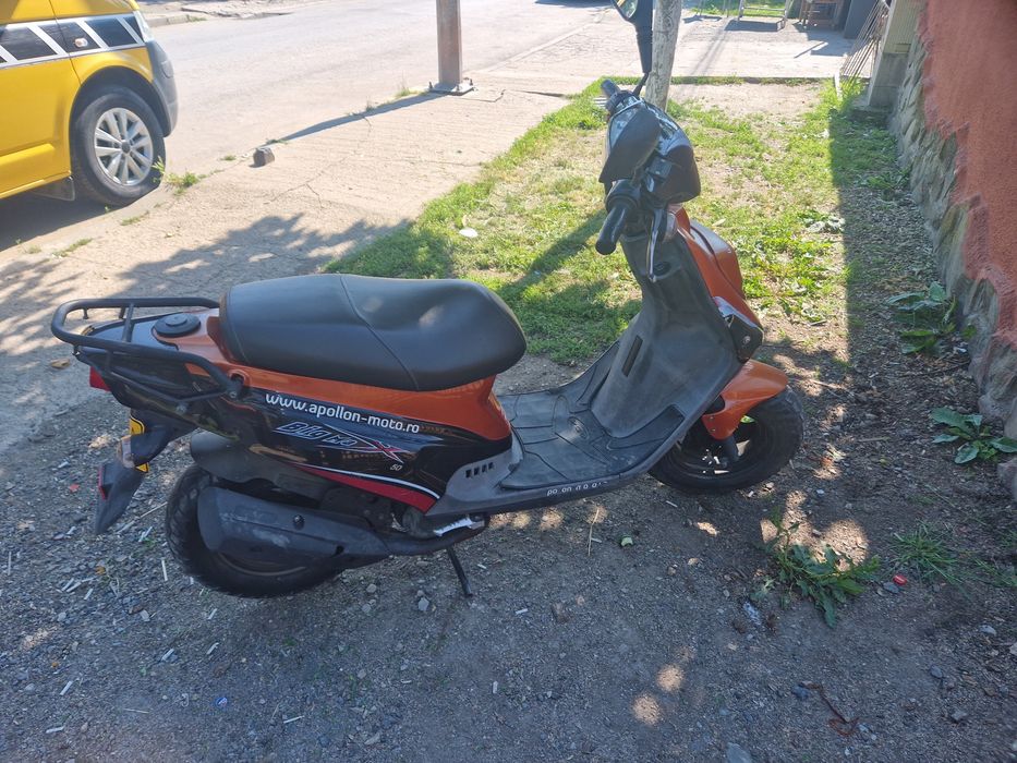 Scuter  de vâzare funcțional
