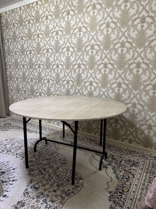 Продам Круглый Стол