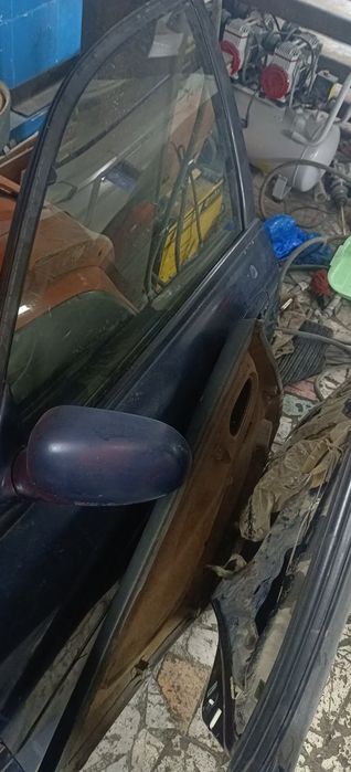 Продам двери на Митсубиси Галант