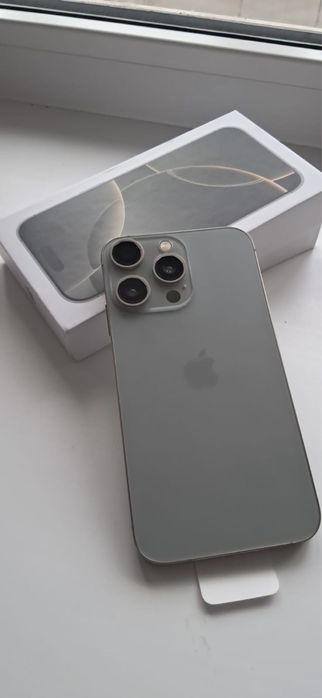 Айфон 16 про внутри хр