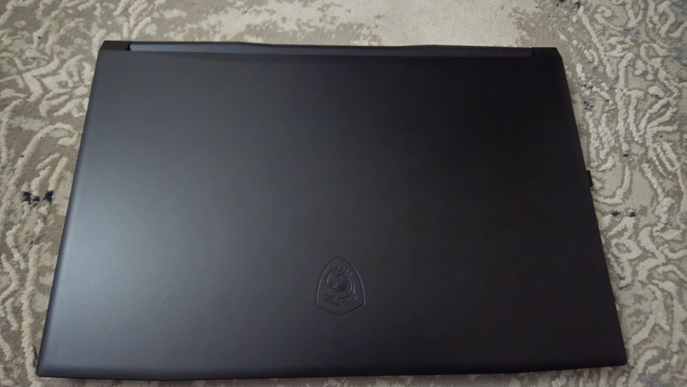 MSI Katana GF76 i7