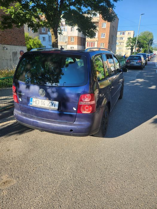 VOLKSWAGEN Touran 2006 — imagine 3