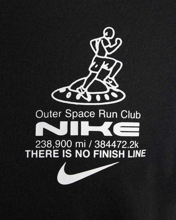 Nike Men's Running T-Shirt.