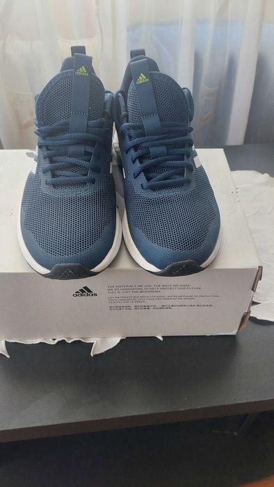 Оригинални мъжки маратонки Adidas 40 номер