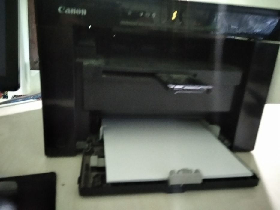 CANON mf 3010 printer 3в1