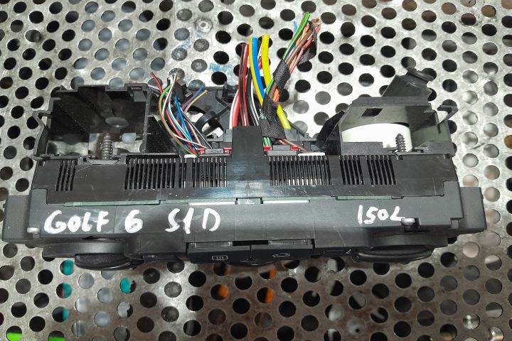 COMANDA AC 5HB008719-50 5HB008719-50 Volkswagen VW Golf a 5-a generat