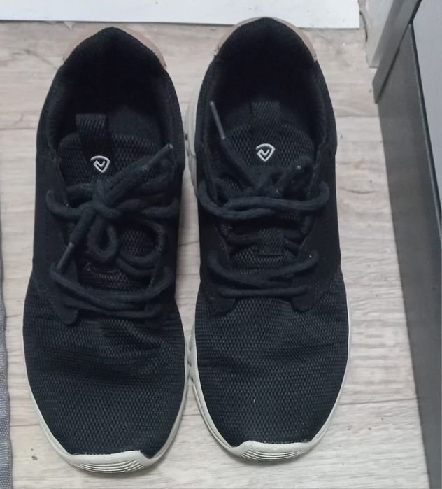 Обувь женская 37 размер