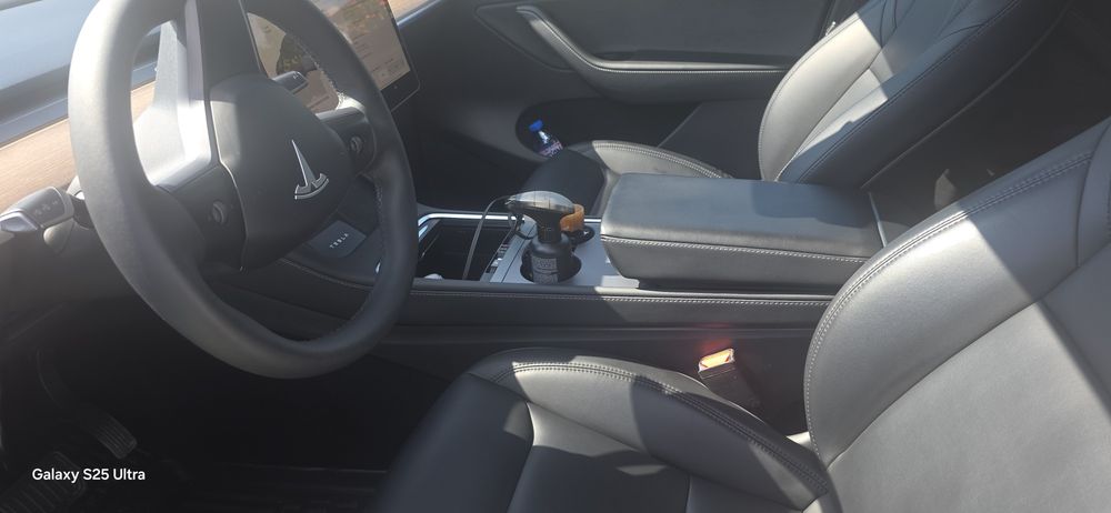 Tesla model Y  европеиска