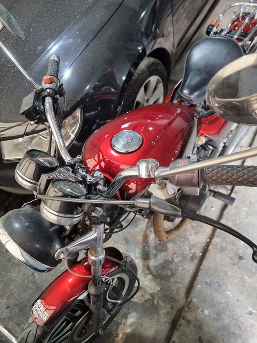 Vand motocicleta Honda CM400