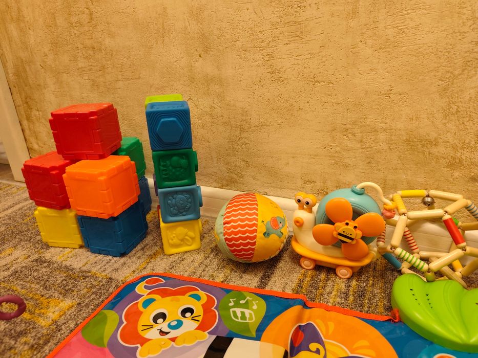 Занимателни и интерактивни играчки