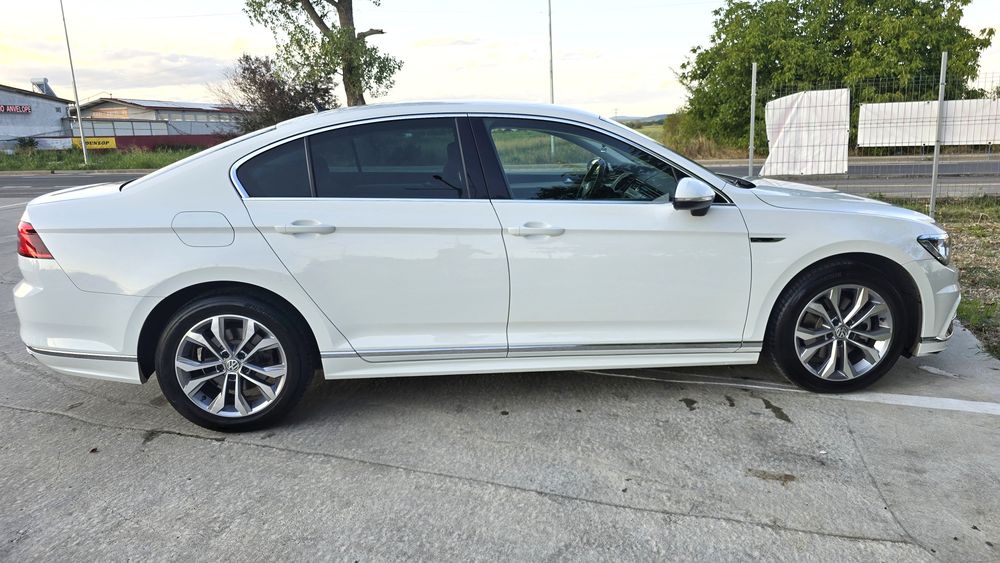 VOLKSWAGEN Passat 0 — imagine 3