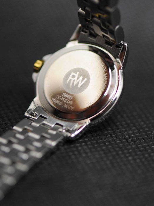 Швейцарски дамски часовник - Raymond Weil Tango 5860