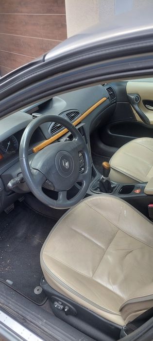 Renault Laguna 2.0 бензин/газ Initialle-Paris