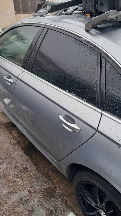 usa stanga spate Audi A6 C7 sedan