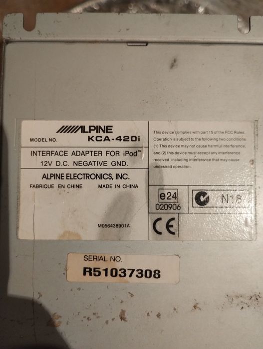 Alpine KCA 420i Interface adapter for iPod and iphone
