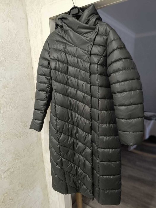 Пуховик женский зимний
