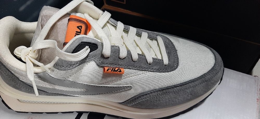 150лв.-мъжки маратонки Fila