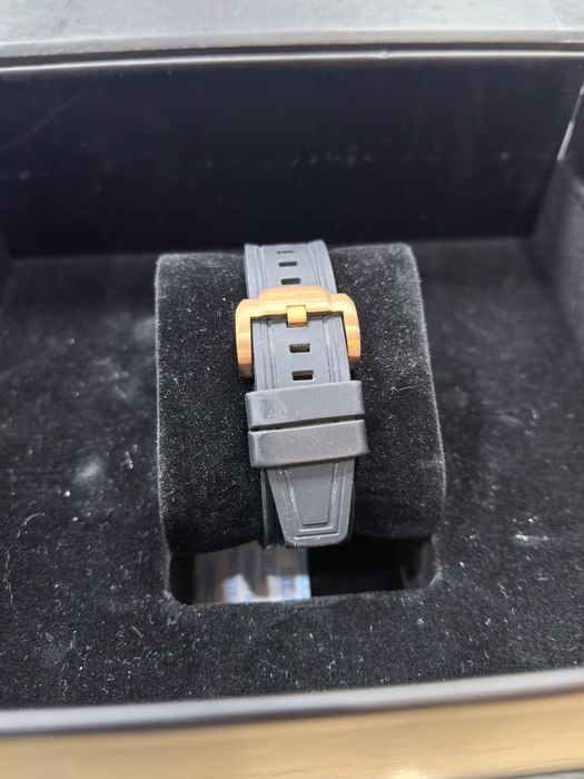 Продам часы Ivarus Infinity в отл состоянии