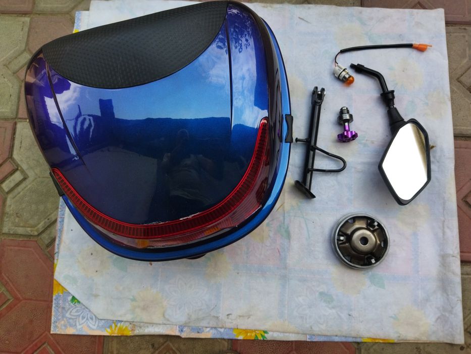 Продам мотобокс .