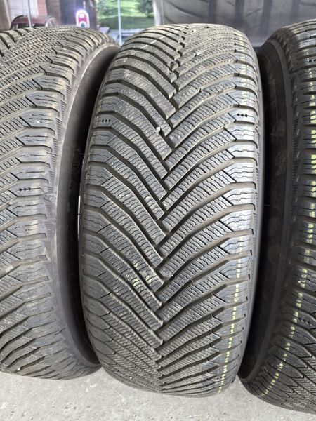 225/60/18 MICHELIN 4бр