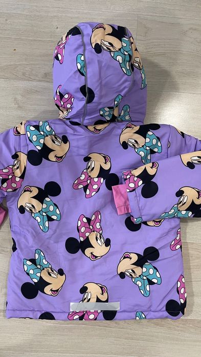 Куртка на девочку теплая